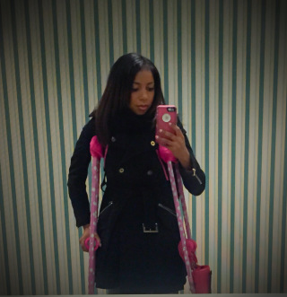 Still rocking my pink crutches!